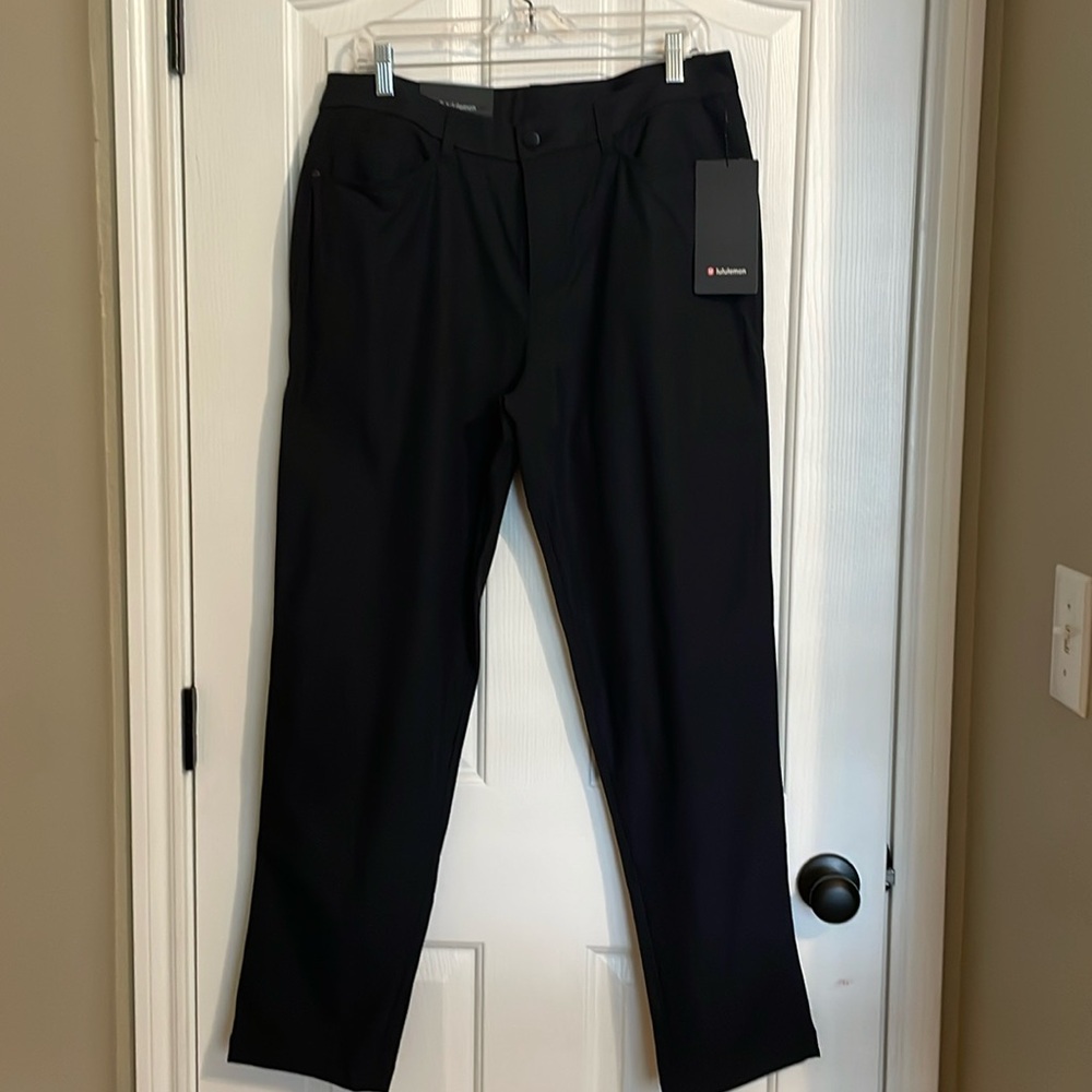 Lululemon ABC Pant relaxed